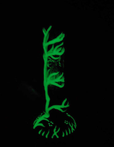 9" Tree Design Glowing in Dark Glass Water Pipe Bong